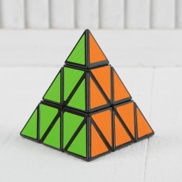 Головоломка Пирамидка треугольник
